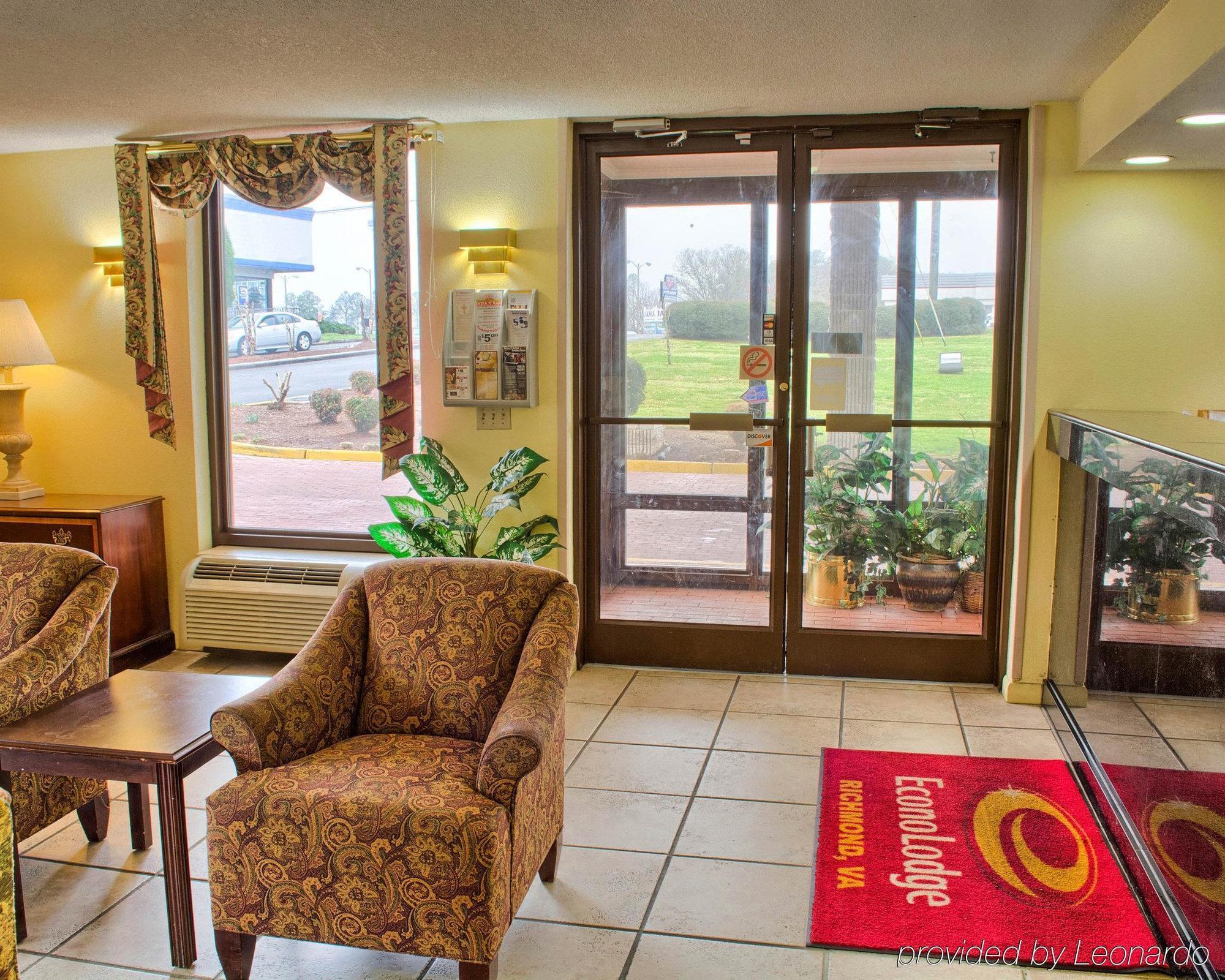 Econo Lodge Richmond Buitenkant foto