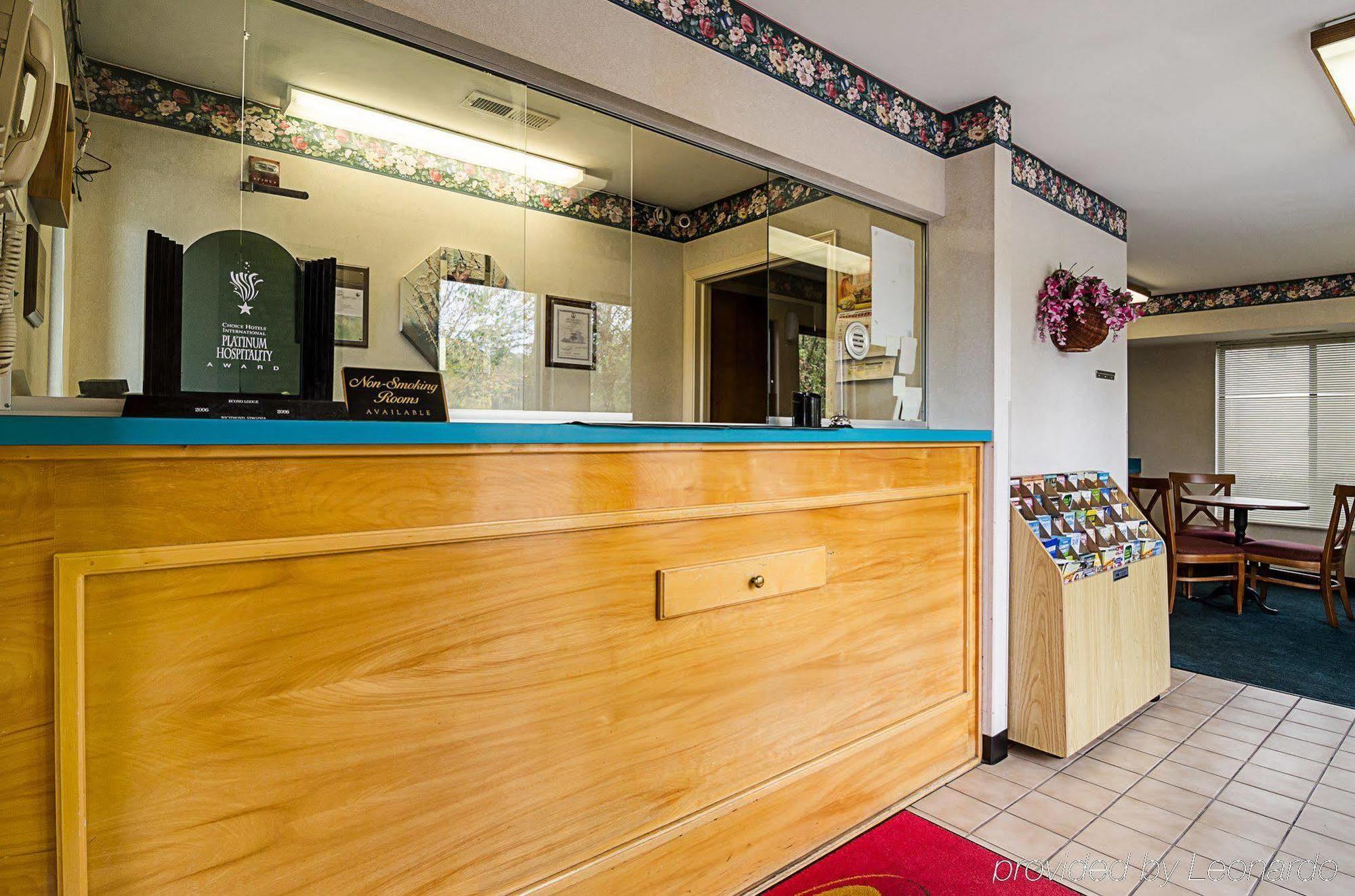 Econo Lodge Richmond Buitenkant foto